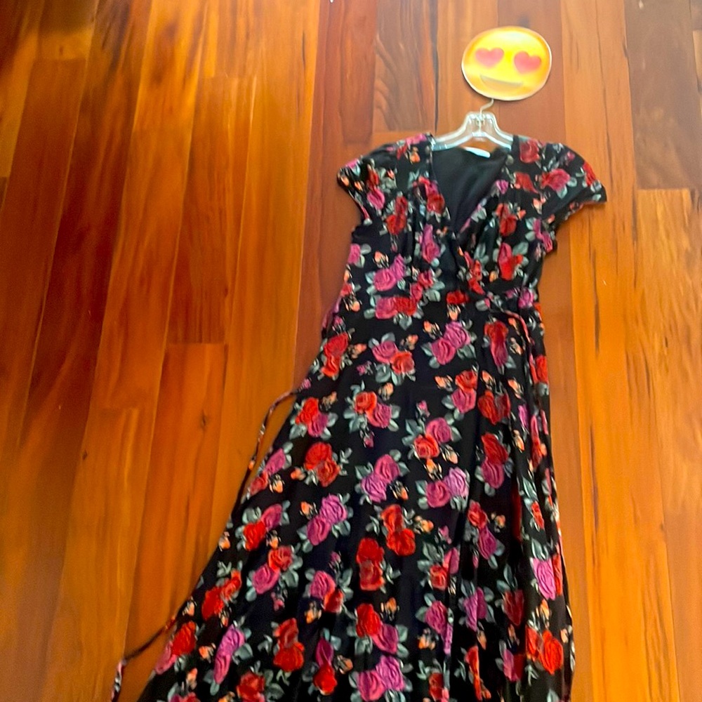 Maxi floral dress, flows gorgeous wrap around design with belt 100% cotton